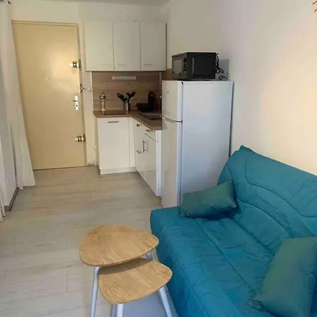 F2 Bord De Apartment *