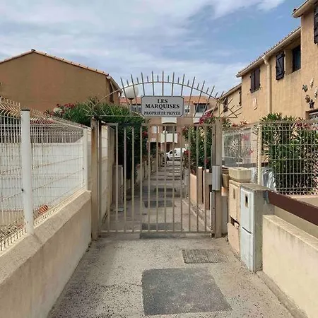 F2 Bord De Appartement Frontignan